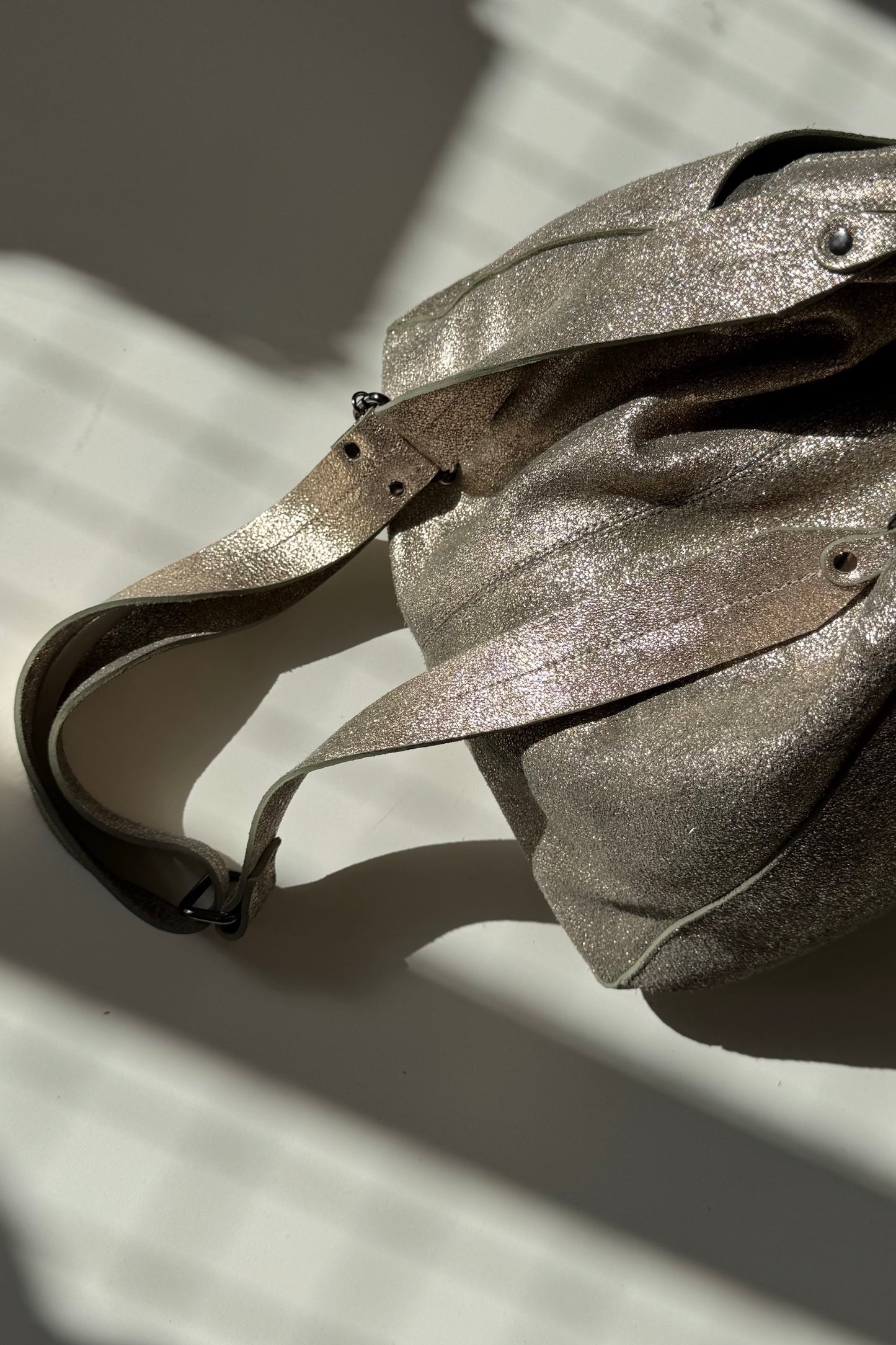 BOLSA HIGH - metal army