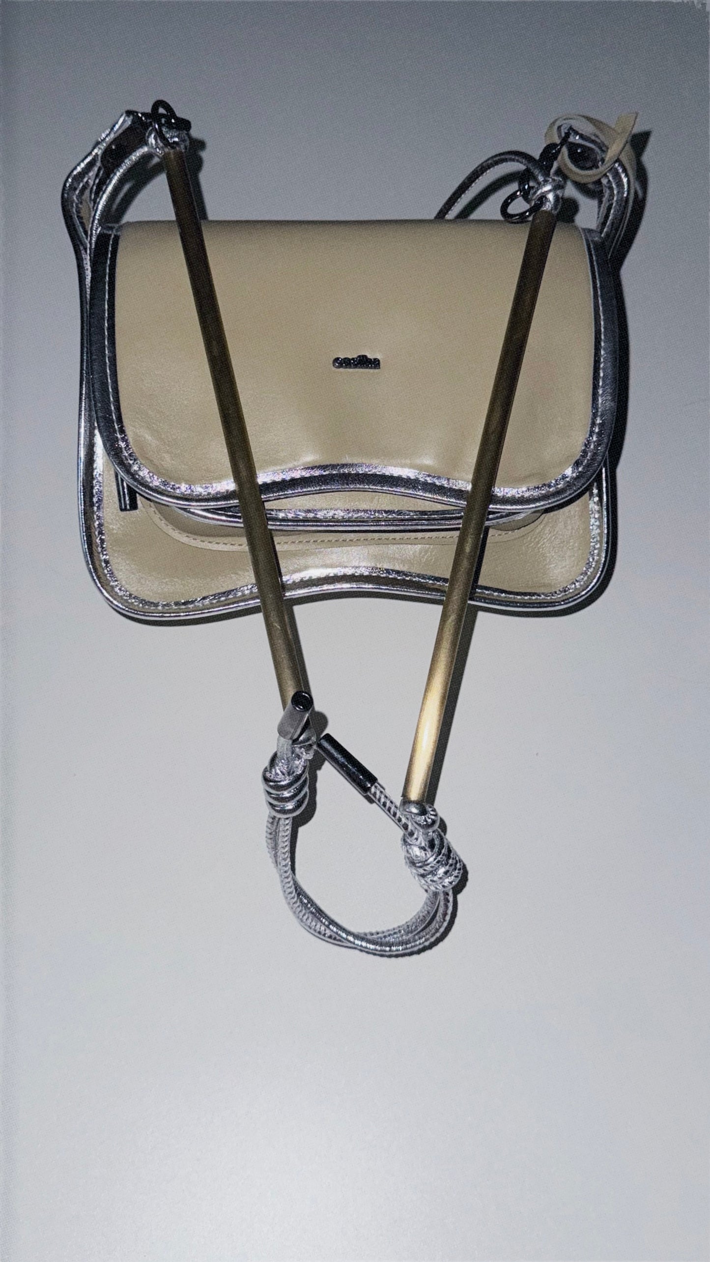 BOLSA CURVA LONG - verde cana e prata metalizado