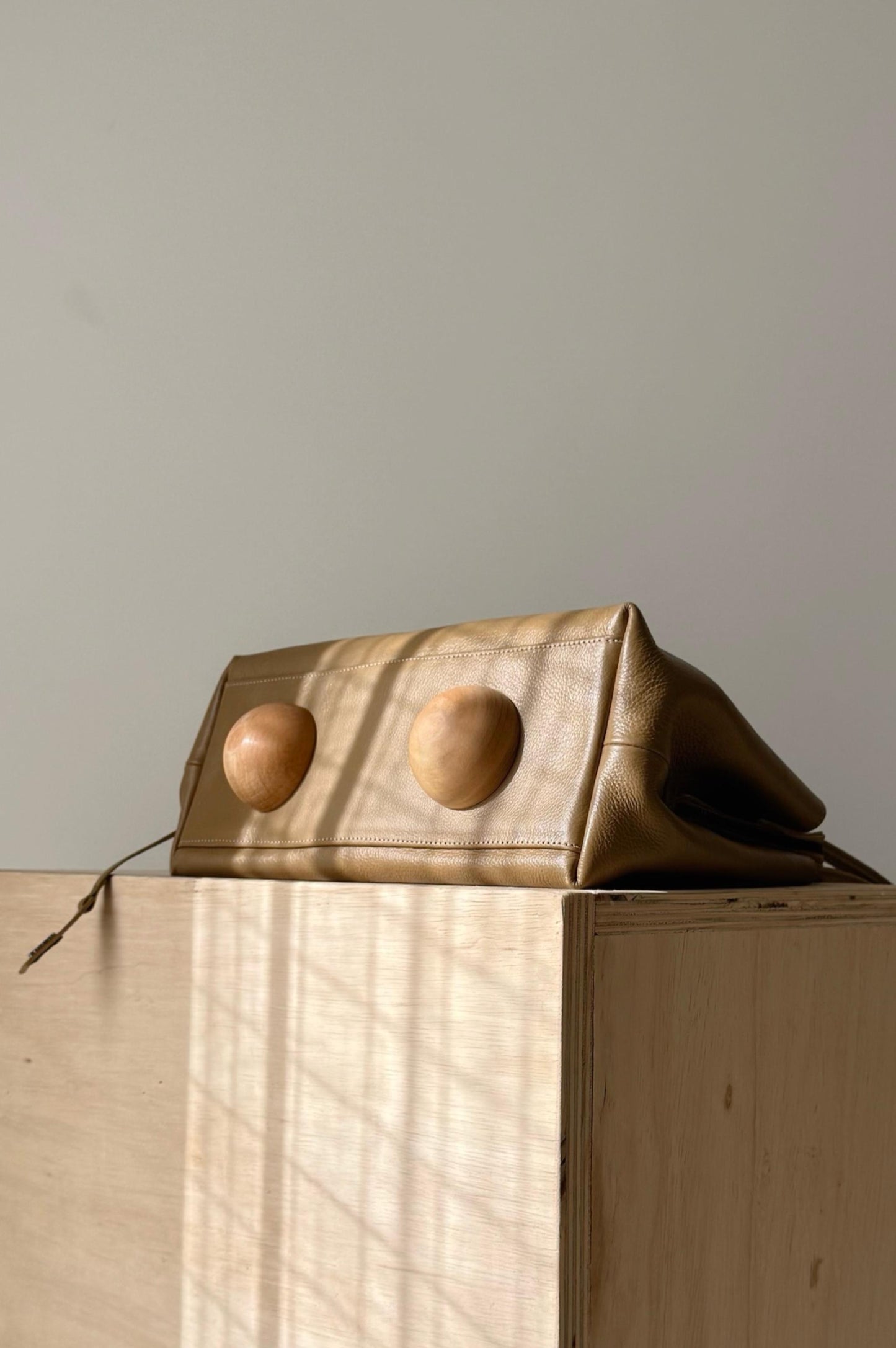 BOLSA ESFERA - oliva
