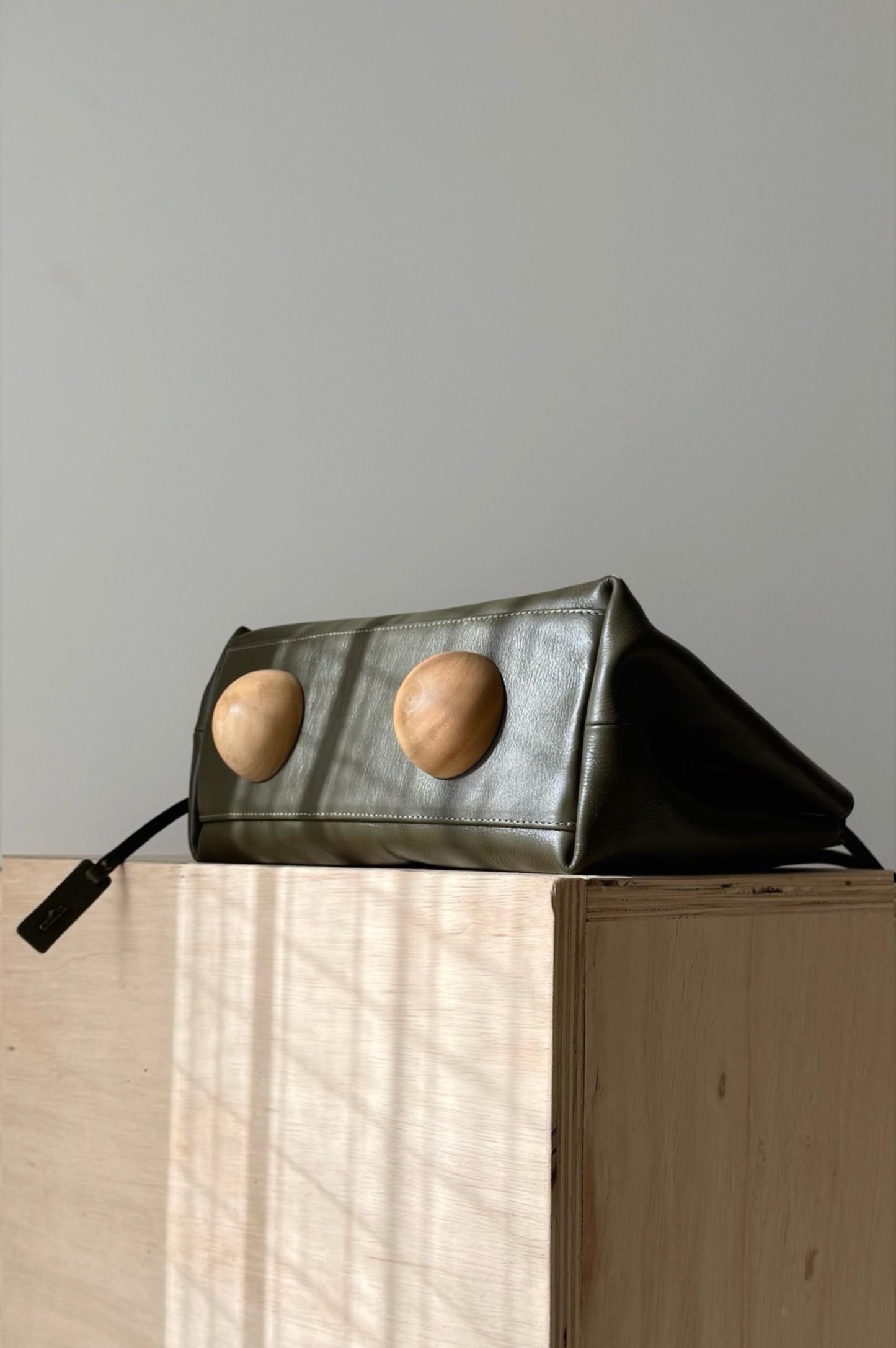 BOLSA ESFERA - verde army