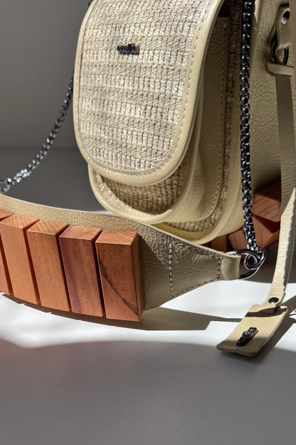 BOLSA RESTINGA NANO - ráfia e cereal