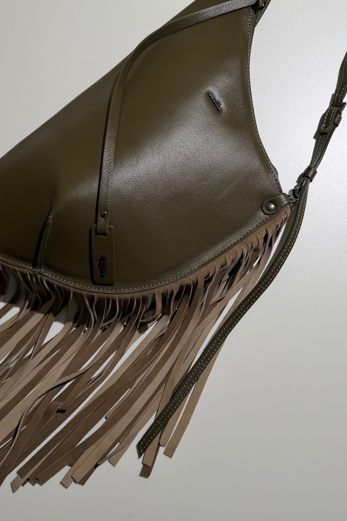 BOLSA CONCHA BOHO - verde army