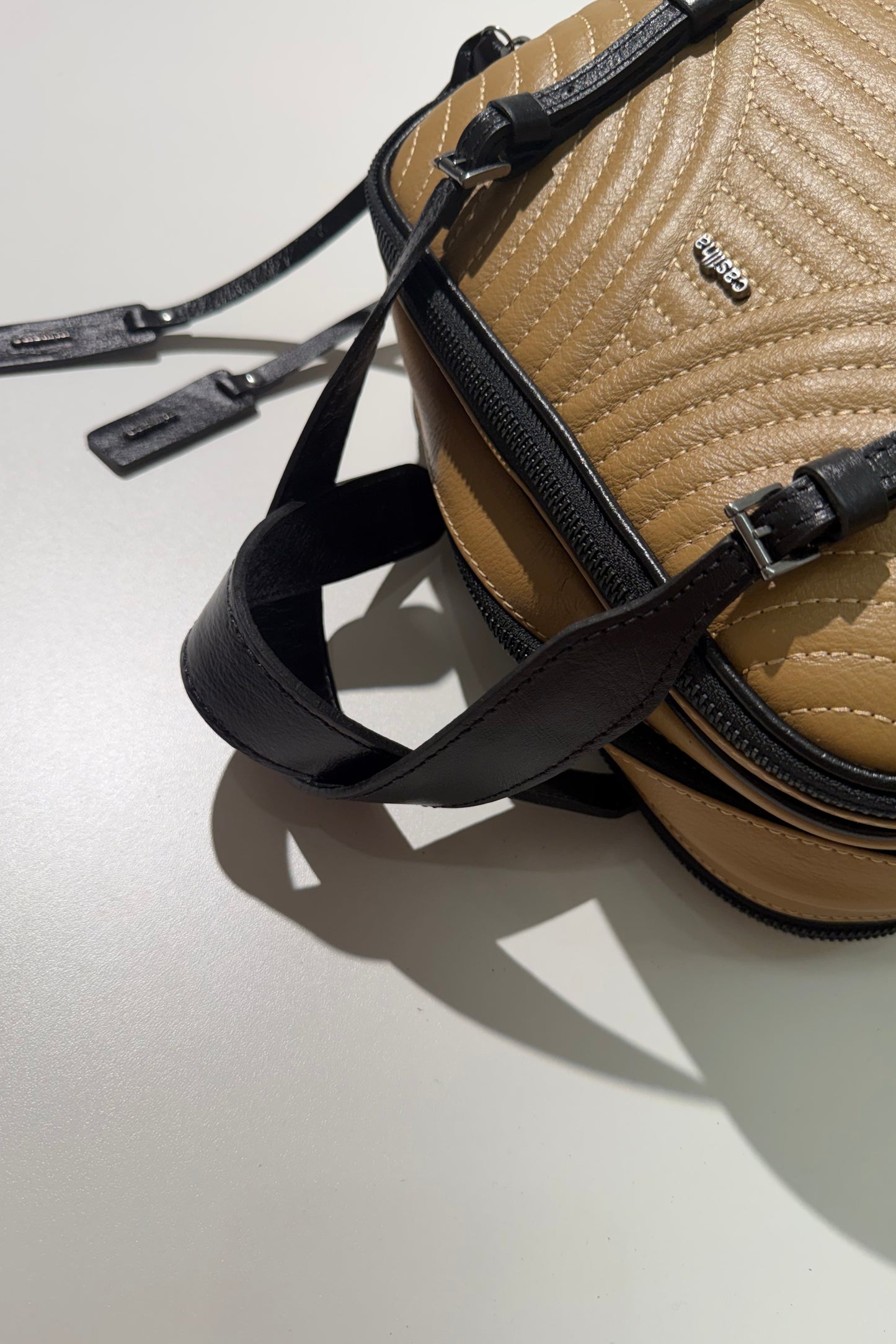 BOLSA NEW POCKET - oliva e carvão