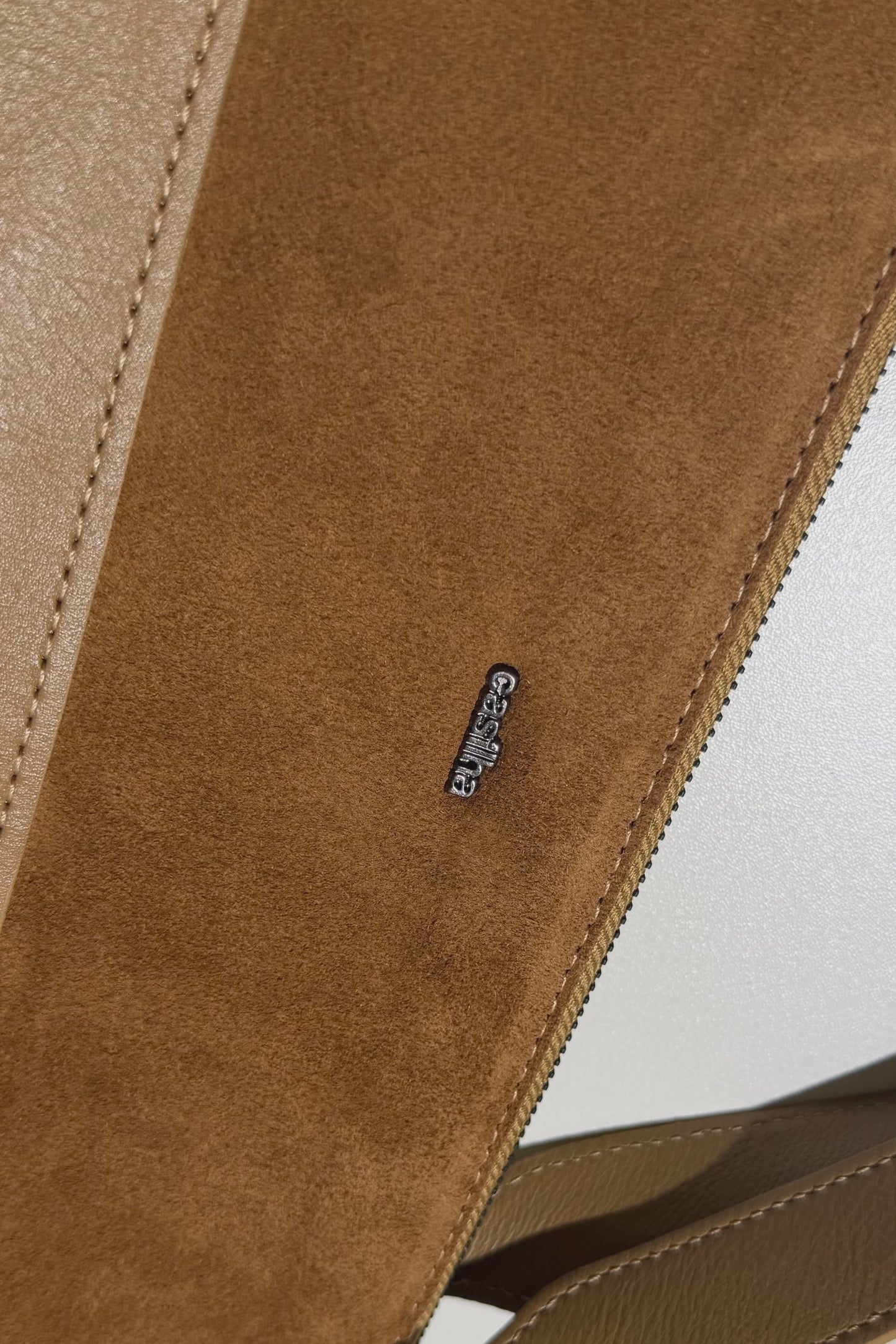 BOLSA CONCHA EXCEL - oliva
