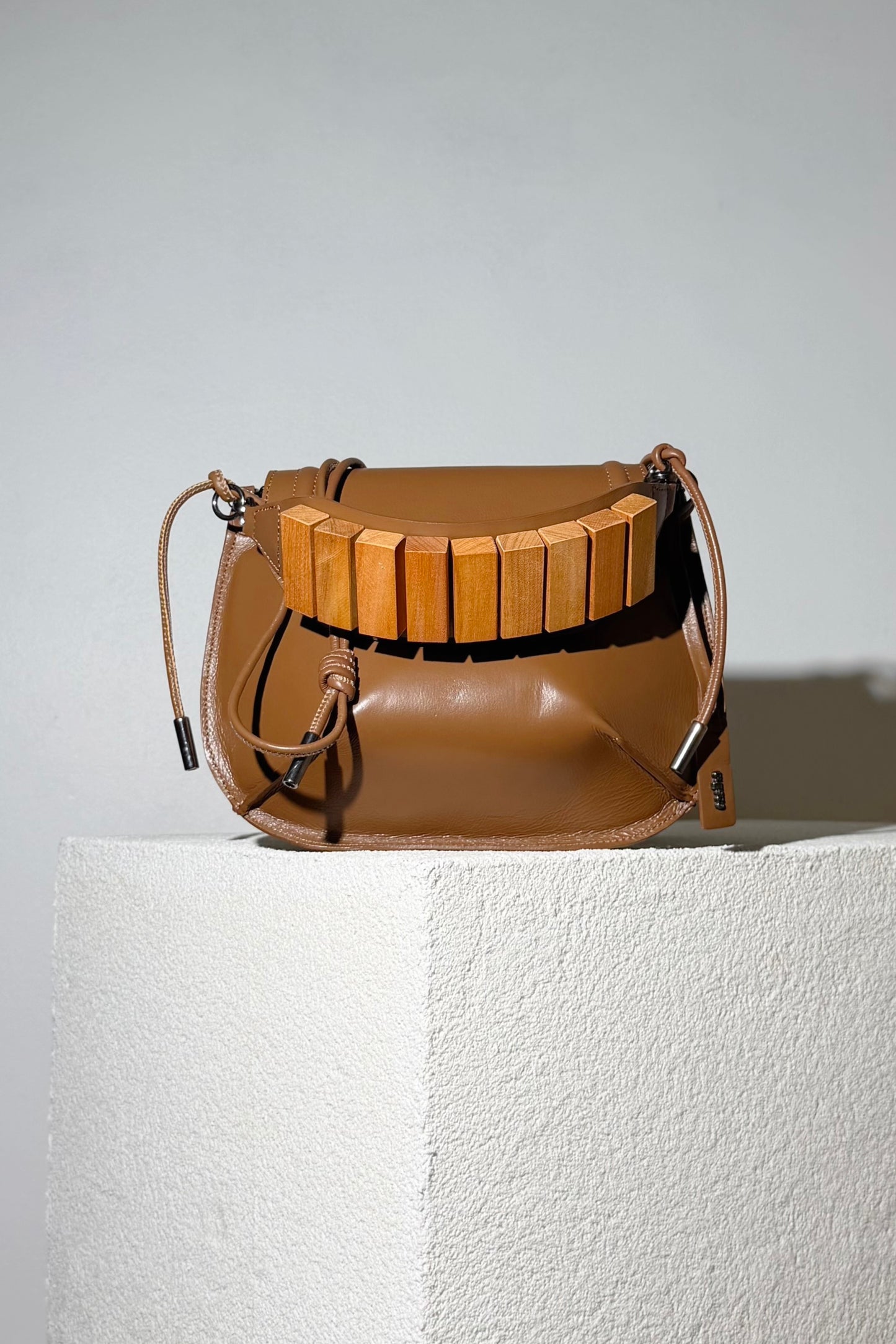 BOLSA CONCHA CAMADAS - ocre