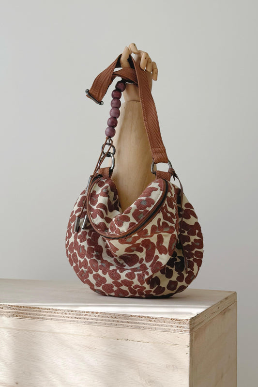 BOLSA CANOAR G - animal print bordada