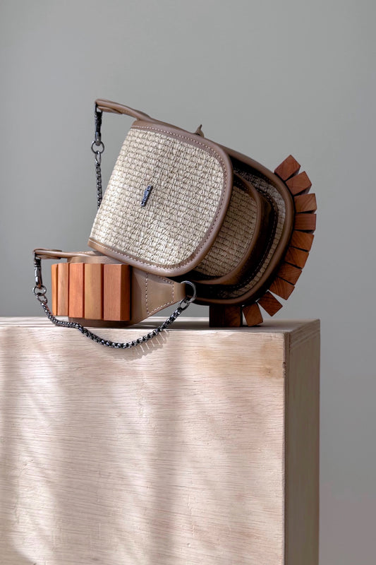 BOLSA RESTINGA NANO - ráfia e oliva