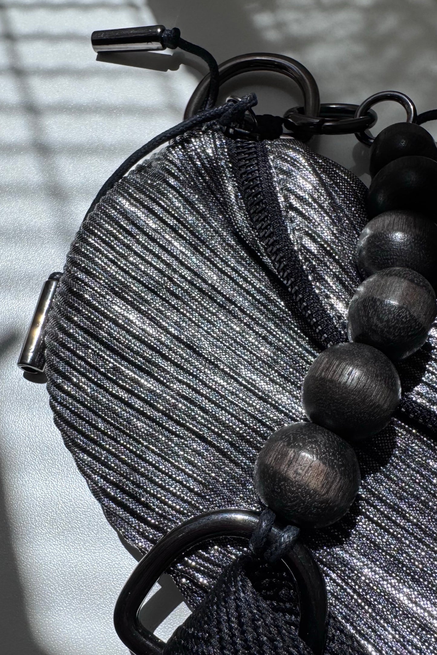 BOLSA CANOAR P - prata plissada