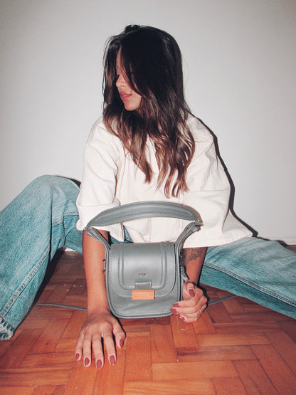 BOLSA CALIFA MINI - carvão